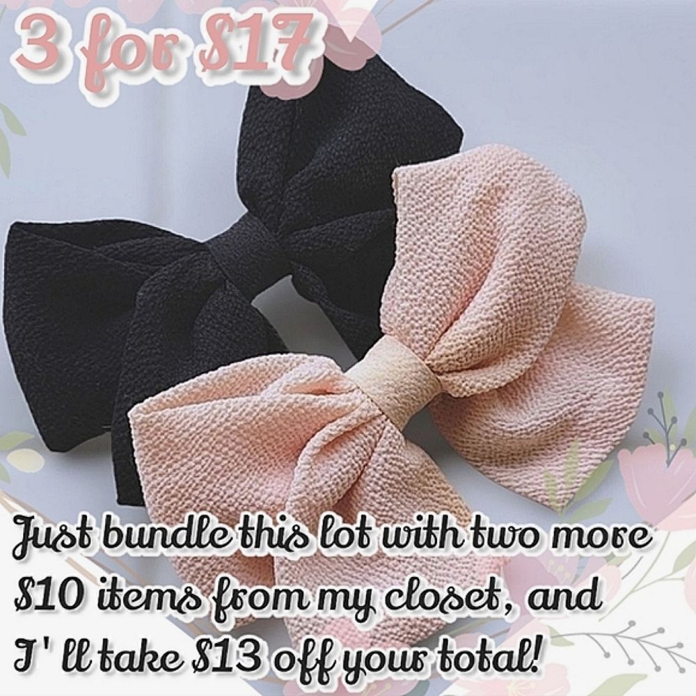 Lot of 2 | Crêpe blush & black bow hair clip set